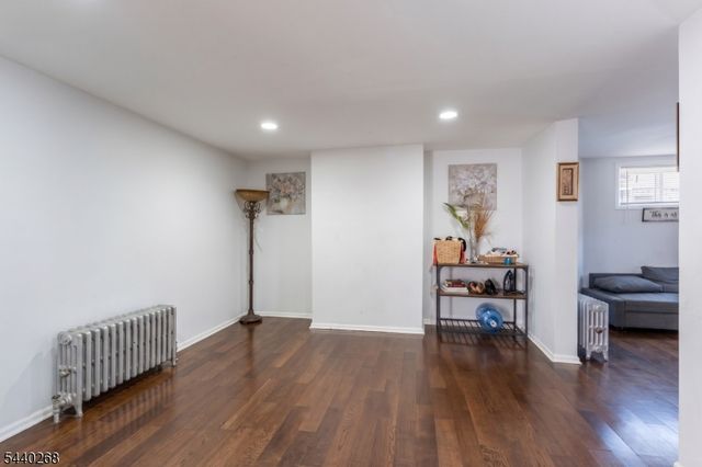 158 S Clinton St, East Orange City, NJ 07018