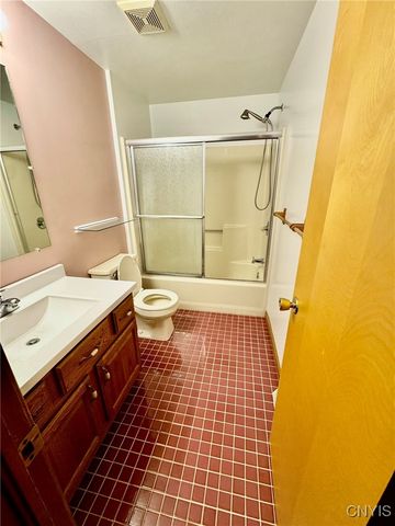 6213 Diffin Road, Cicero, NY 13039