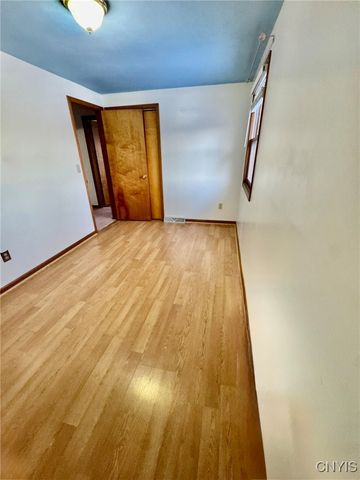 6213 Diffin Road, Cicero, NY 13039