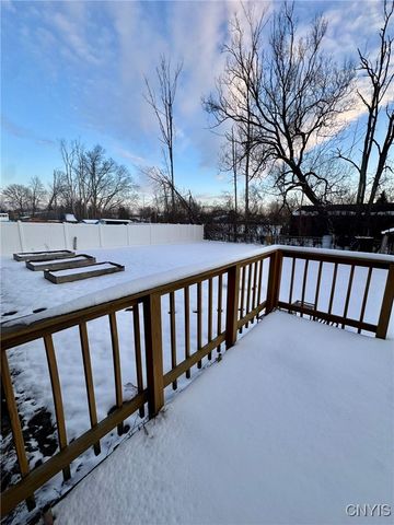 6213 Diffin Road, Cicero, NY 13039