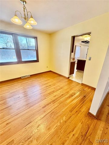 6213 Diffin Road, Cicero, NY 13039