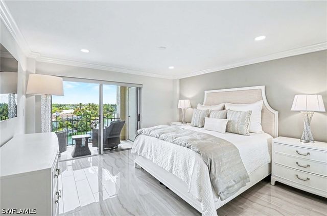 2150 Gulf Shore BLVD N 605, Naples, FL 34102