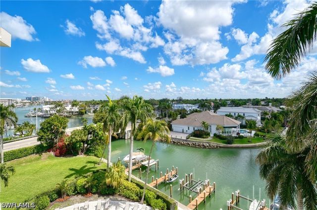 2150 Gulf Shore BLVD N 605, Naples, FL 34102