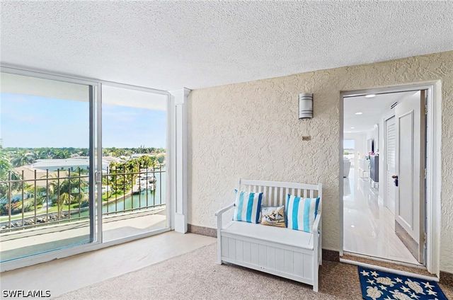 2150 Gulf Shore BLVD N 605, Naples, FL 34102