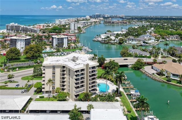 2150 Gulf Shore BLVD N 605, Naples, FL 34102