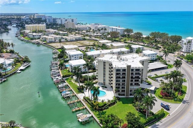 2150 Gulf Shore BLVD N 605, Naples, FL 34102