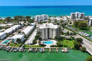 2150 Gulf Shore BLVD N 605, Naples, FL 34102