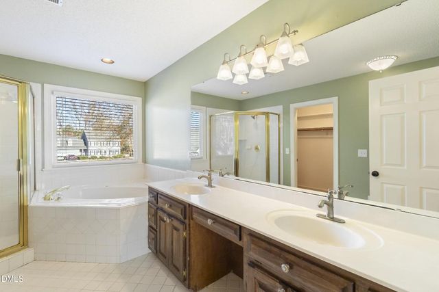 104 Goldleaf Court, Angier, NC 27501