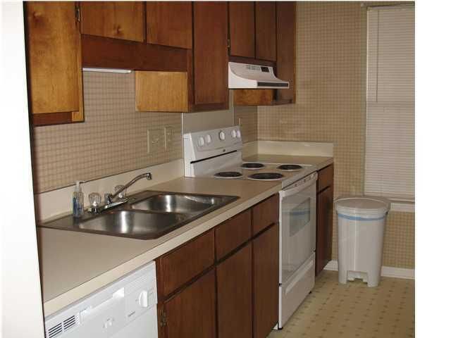 4749 Linfield Lane, North Charleston, SC 29418