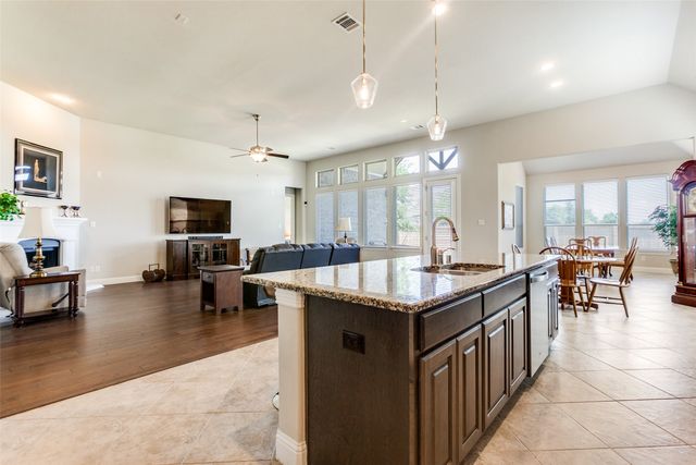 501 Green Valley Drive, Mckinney, TX 75071