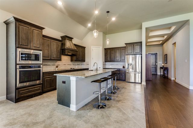 501 Green Valley Drive, Mckinney, TX 75071