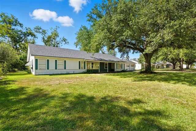 1221 Pamela Street, Sulphur, LA 70663