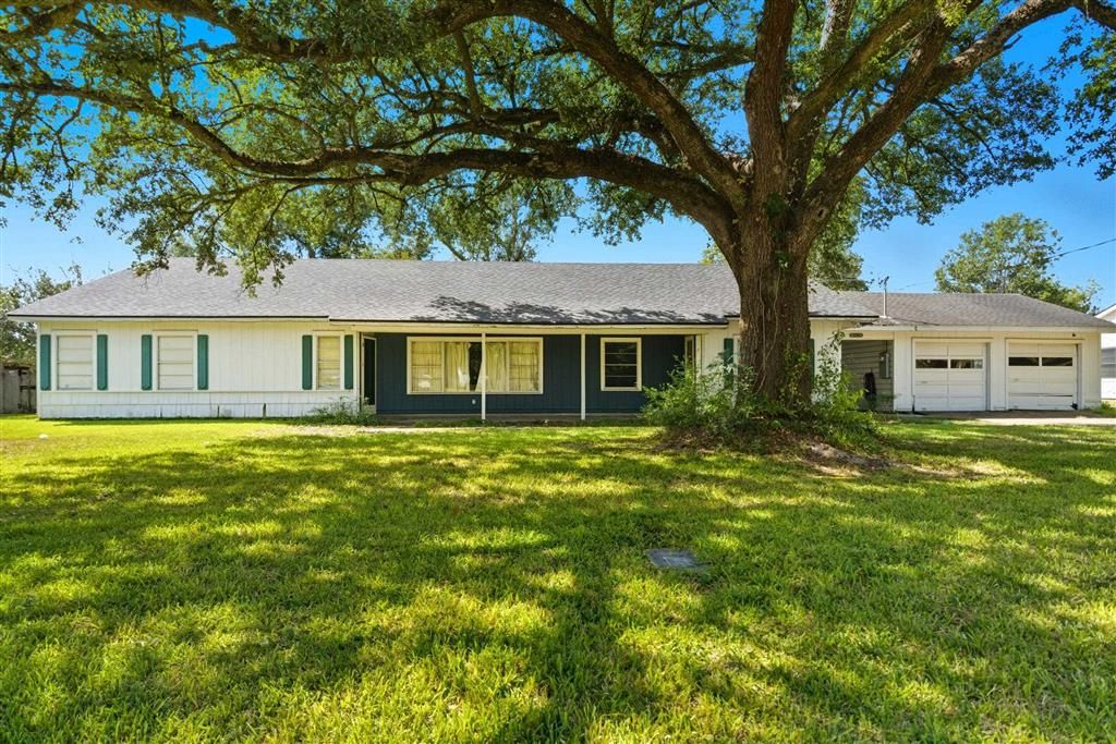 1221 Pamela Street, Sulphur, LA 70663