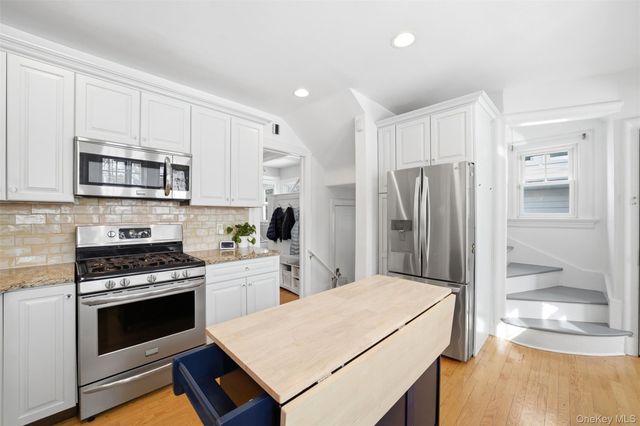 122 Greenacres Avenue, White Plains, NY 10606