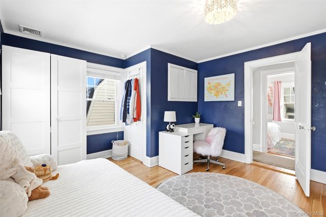 122 Greenacres Avenue, White Plains, NY 10606