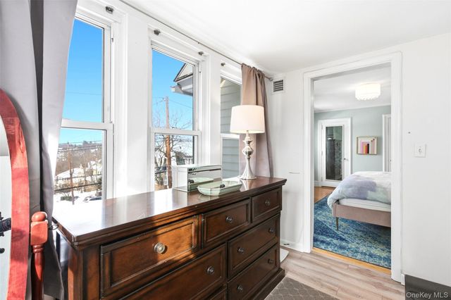 122 Greenacres Avenue, White Plains, NY 10606