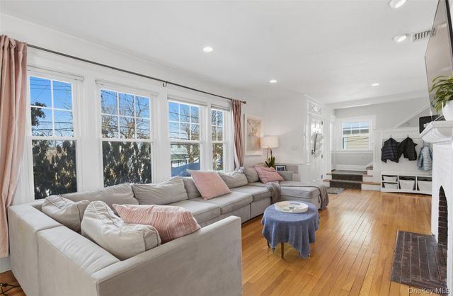 122 Greenacres Avenue, White Plains, NY 10606