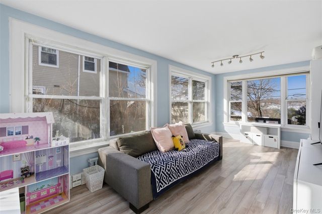 122 Greenacres Avenue, White Plains, NY 10606