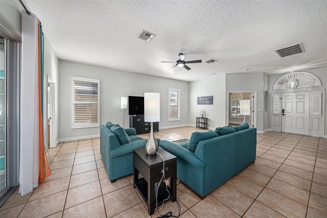 1023 LEGENDS PASS DRIVE, Valrico, FL 33594