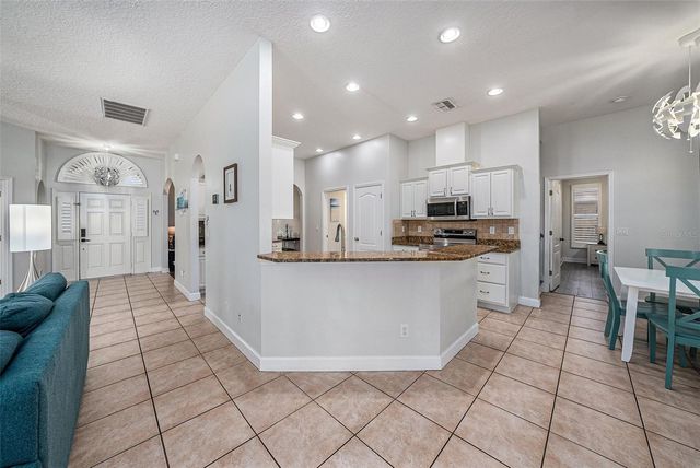 1023 LEGENDS PASS DRIVE, Valrico, FL 33594