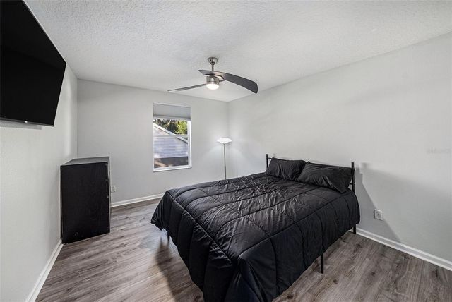 1023 LEGENDS PASS DRIVE, Valrico, FL 33594