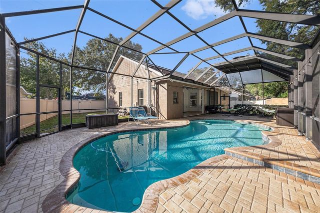 1023 LEGENDS PASS DRIVE, Valrico, FL 33594