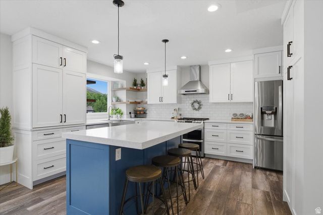 11689 S OAK MANOR DR, Sandy, UT 84092