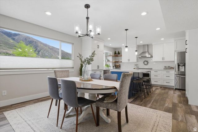11689 S OAK MANOR DR, Sandy, UT 84092