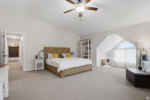 11689 S OAK MANOR DR, Sandy, UT 84092