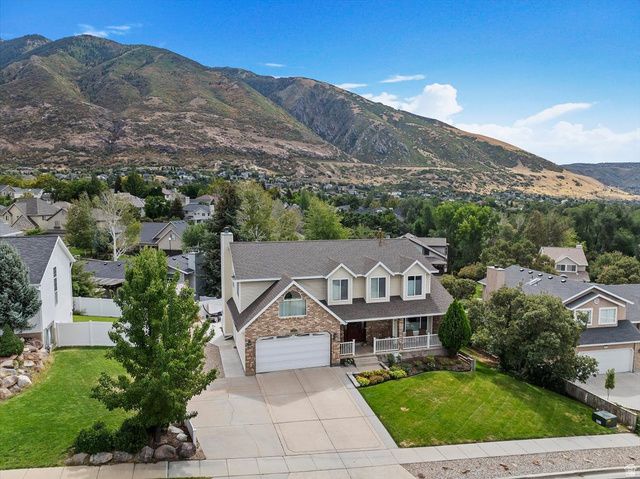 11689 S OAK MANOR DR, Sandy, UT 84092