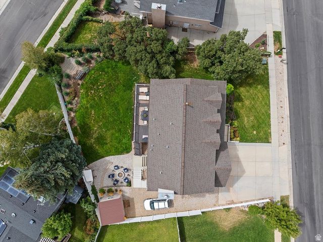 11689 S OAK MANOR DR, Sandy, UT 84092