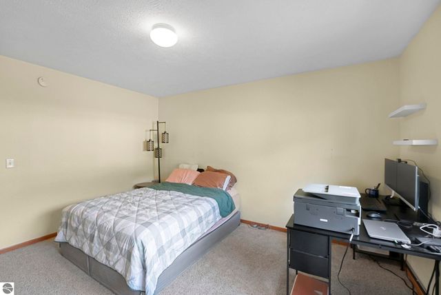 3808 Vale Drive, Traverse City, MI 49686