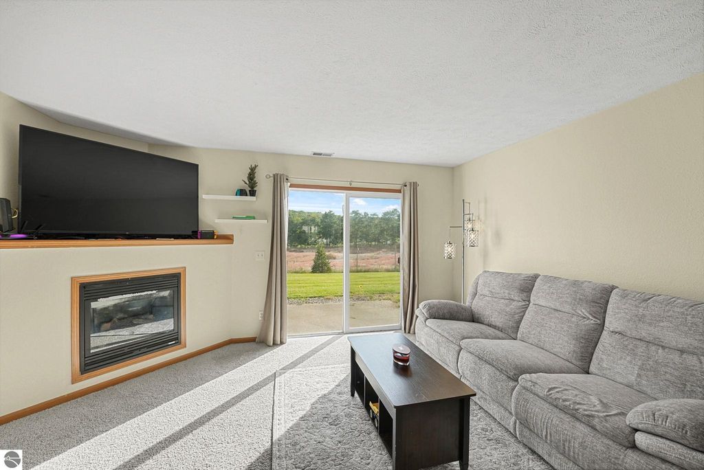 3808 Vale Drive, Traverse City, MI 49686