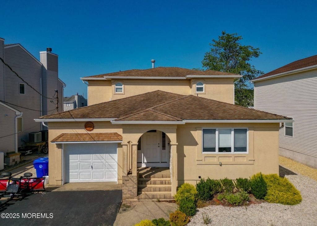 134 Royal Drive, Brick, NJ 08723