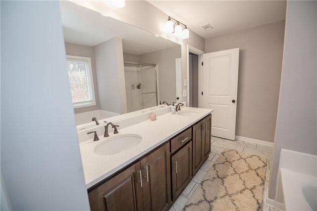 15 Magnolia Creek Drive, Commerce, GA 30529