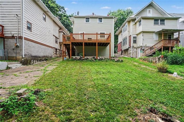 339 Spruce Avenue, Kansas City, MO 64124