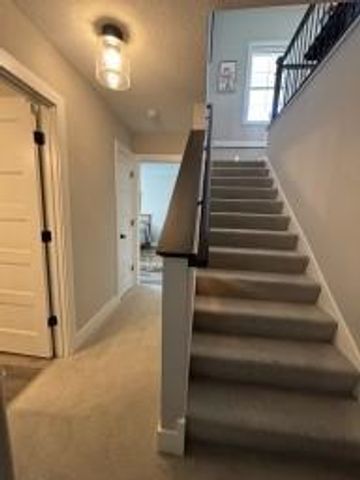9613 W Wind Trail, Woodbury, MN 55129
