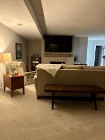 9613 W Wind Trail, Woodbury, MN 55129