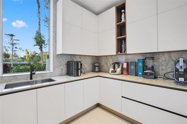 5747 NW 63rd Way, Parkland, FL 33067