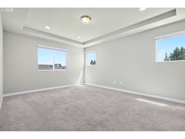 222 W 17TH St, Lafayette, OR 97127