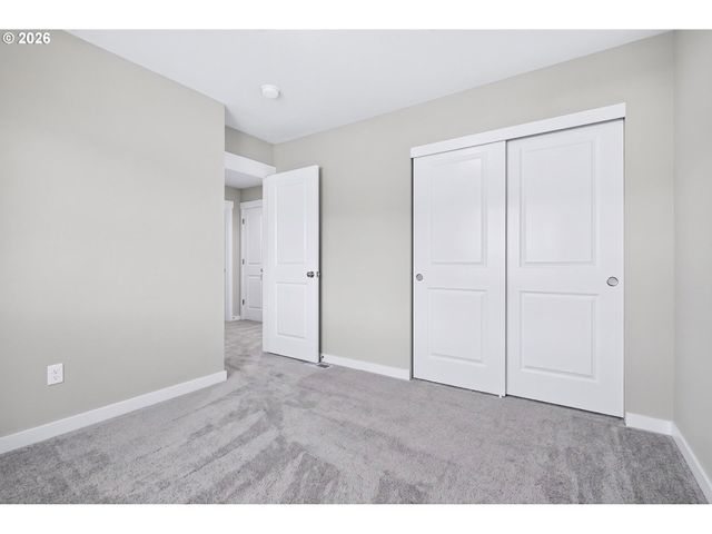 222 W 17TH St, Lafayette, OR 97127