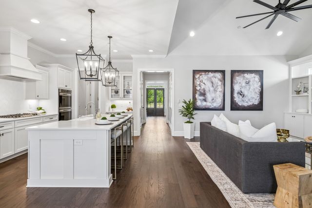 1429 Trumpet Lily Pl, Nolensville, TN 37135
