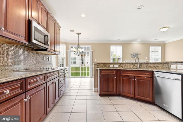 3141 HEARTLEAF LN, Waldorf, MD 20603