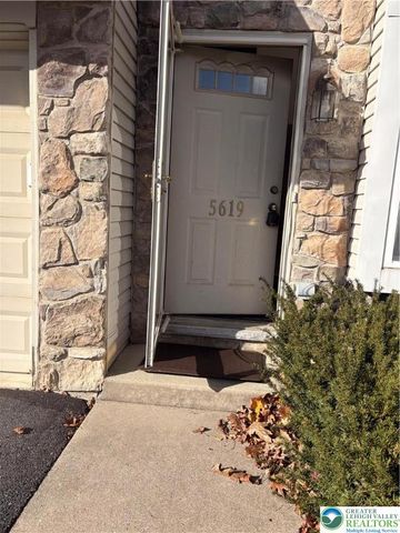 5619 Stonecroft Lane, Lower Macungie Twp, PA 18106