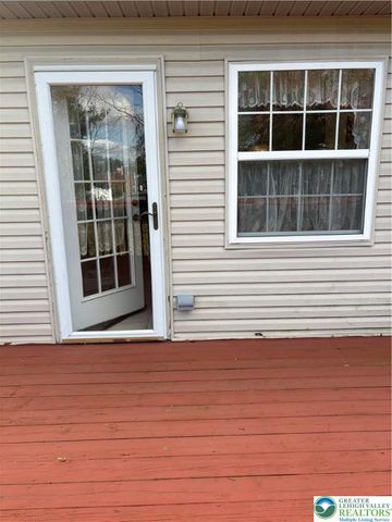 5619 Stonecroft Lane, Lower Macungie Twp, PA 18106