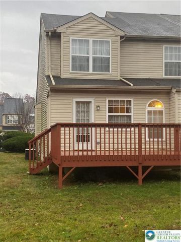 5619 Stonecroft Lane, Lower Macungie Twp, PA 18106