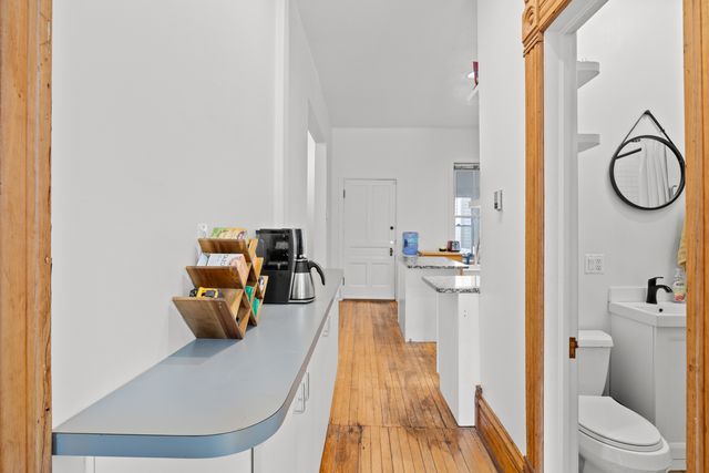 2024 W Superior Street, Chicago, IL 60612