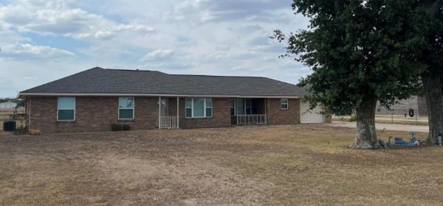 566 Schmidt Road, Sealy, TX 77474