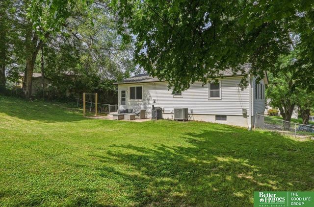 803 Terrace Avenue, Bellevue, NE 68005
