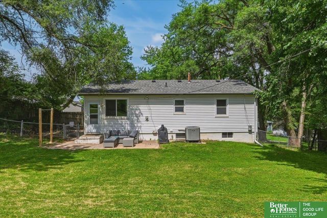 803 Terrace Avenue, Bellevue, NE 68005